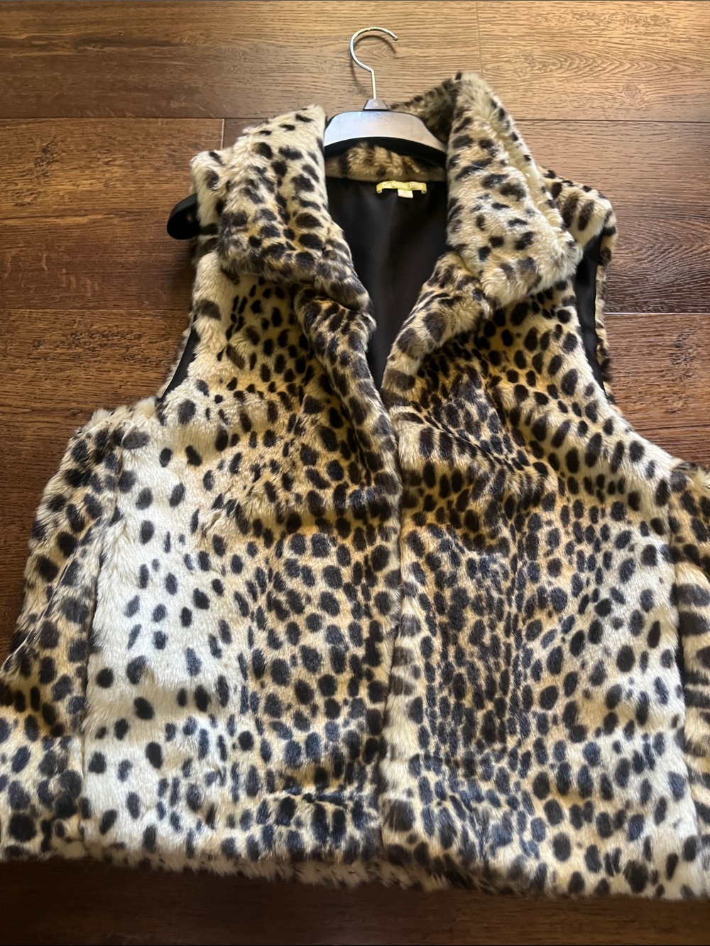 Brand new Gianni Bini Leopard Print Faux Fur Coat - Beige, Black & Brown
